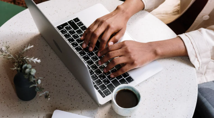 How To Rotate Screen Windows 10? – A Step-by-Step Guide How To Rotate Screen Windows 10 - A Step-by-Step Guide