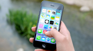 How to Hide Apps Using the App Library