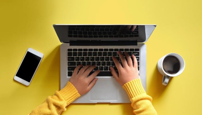 How to Hide Taskbar Windows 11? – Mastering Taskbar Disguise