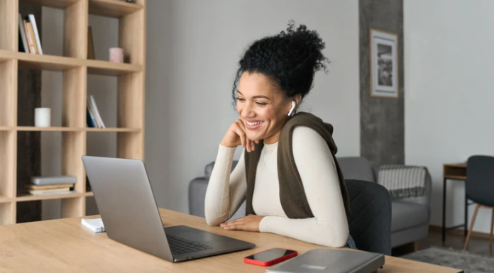 How to Make Money on OnlyFans? – Top 4 Ways