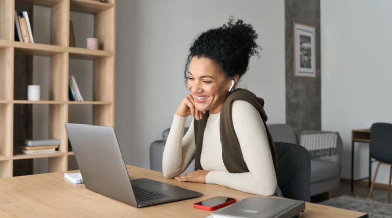 How to Make Money on OnlyFans? – Top 4 Ways