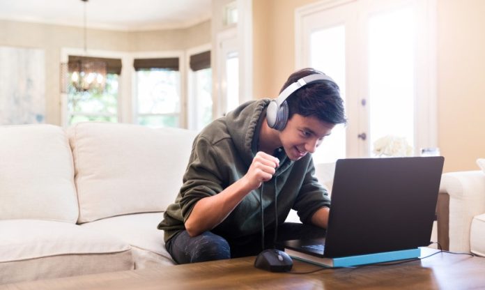 How to Play Xbox Games on PC?