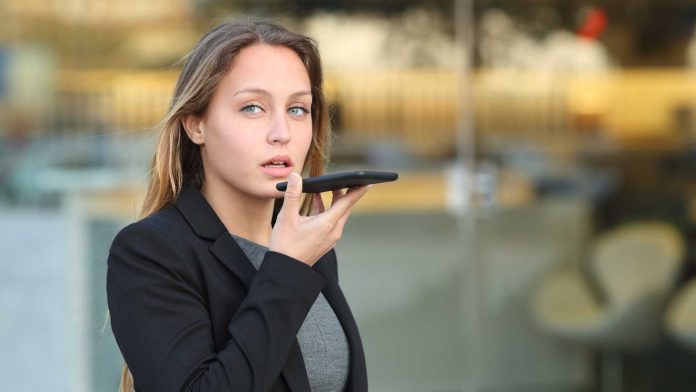 How to Send Voice Message on iPhone