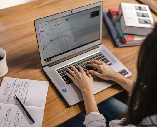 How to Split Screen on Chromebook? – A Step-by-Step Guide How to Split Screen on Chromebook - A Step-by-Step Guide