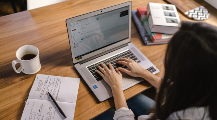 How to Split Screen on Chromebook? – A Step-by-Step Guide How to Split Screen on Chromebook - A Step-by-Step Guide