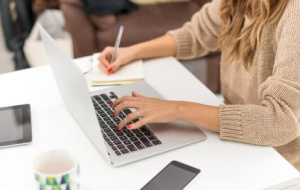 Step 1 - Measuring the Length of Your Laptop